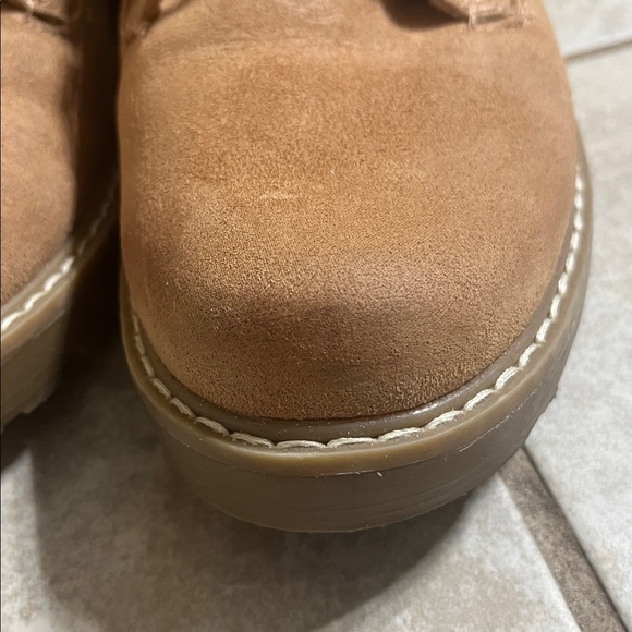 Tan Lace-up Boots (and zipper on inner sides) - Picture 8 of 8